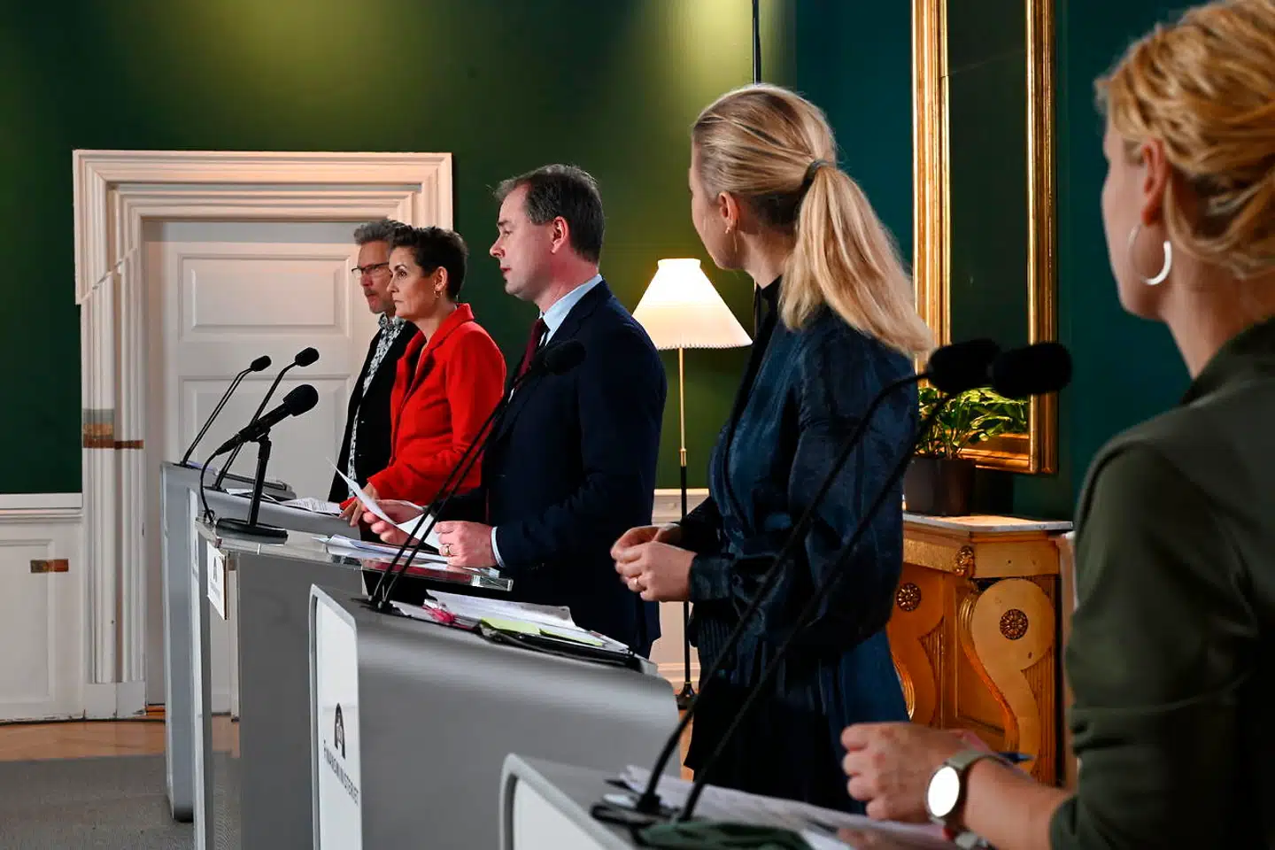 Finansminister Nicolai Wammen præsenterede finanslovsaftale 2021 på et pressemøde sammen med Radikale Venstre, Socialistisk Folkeparti, Enhedslisten og Alternativet i Finansministeriet.