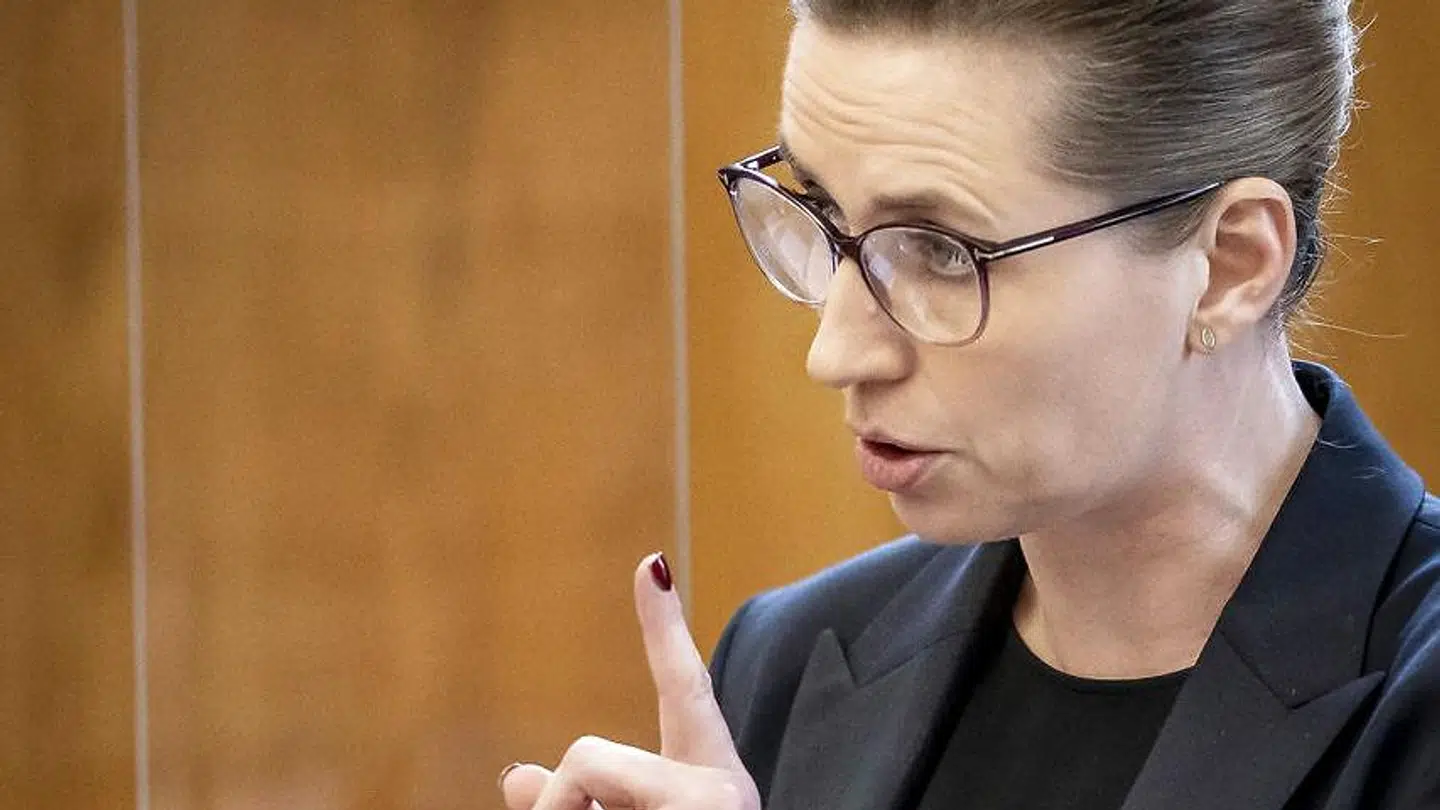 »Regeringen har ikke truffet en beslutning om at lukke minkerhvervet,« sagde statsministeren 25. november 2020.