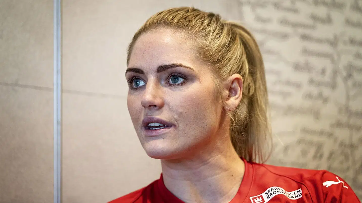 Sarah Iversen bliver mor til januar, og dermed bliver Rikke Iversen moster.