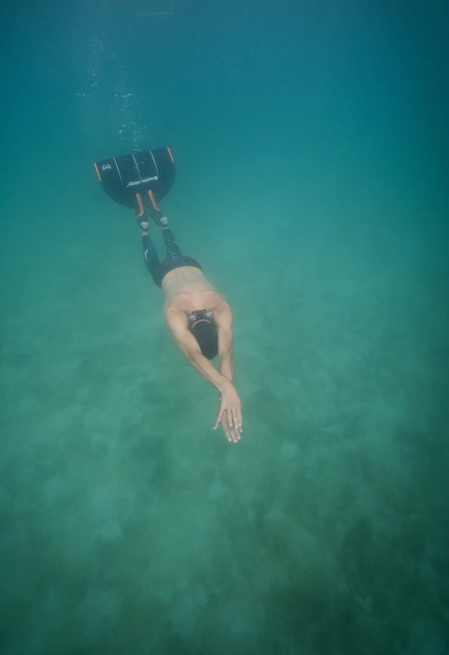 På vej mod rekorden. Fridykkeren Stig Åvall Severinsen har svømmet 202 meter uden kunstig ilt. Privatfoto