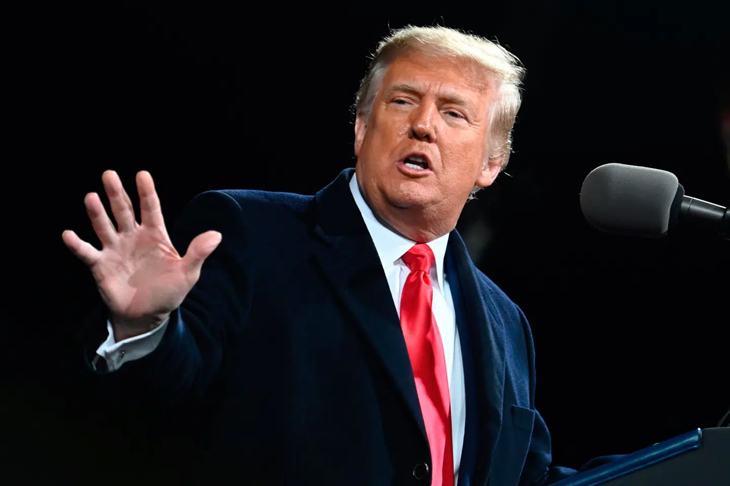 Andre lande indrapporterer bevidst meget ukorrekt og lavt, når de laver deres opgørelser over coronadødsfald og smittede, og det får USA til at stå i et dårligt lys, mener Trump. (Arkivfoto) Andrew Caballero-Reynolds/Ritzau Scanpix