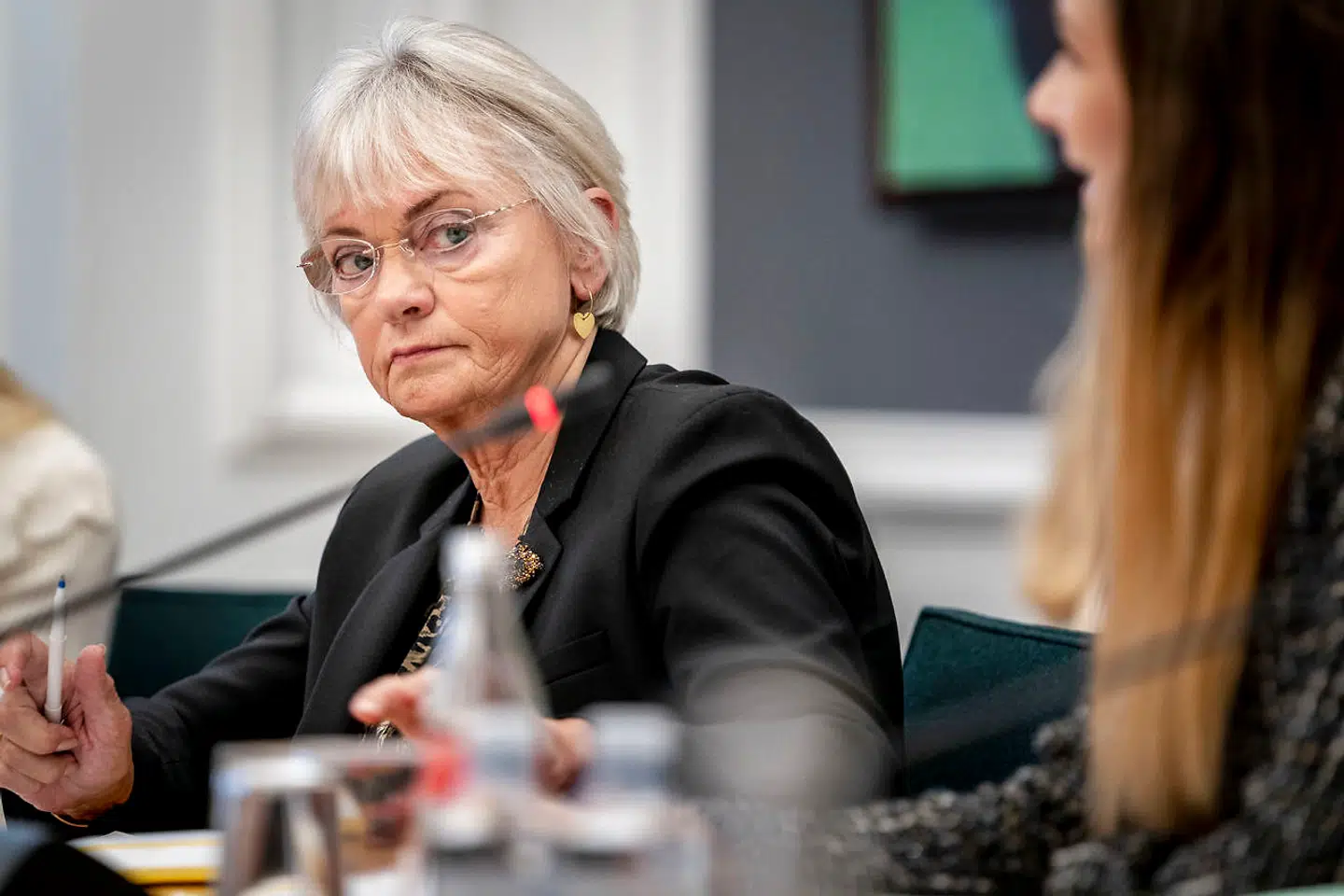 '10. januar har jeg været valgt til Folketinget i 37 år. Men jeg mindes ikke tilstande, som dem vi har nu,' skriver DF-stifteren Pia Kjærsgaard søndag på Facebook.