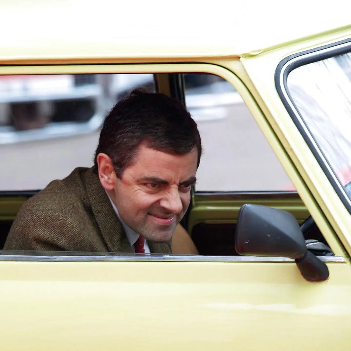 Her Mr. Bean i sin bil fra 'Mr. Bean's Holiday'.