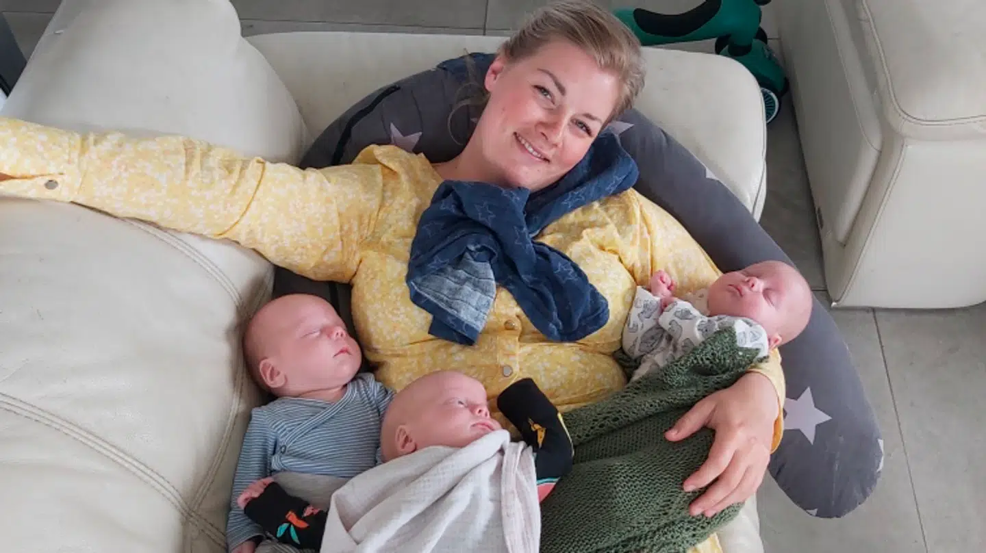 I 2021 starter en ny hverdag for Simone, der alligevel ligner den, hun kender. Hun skal nemlig være dagplejemor for de tre trillinger. (Privatfoto)