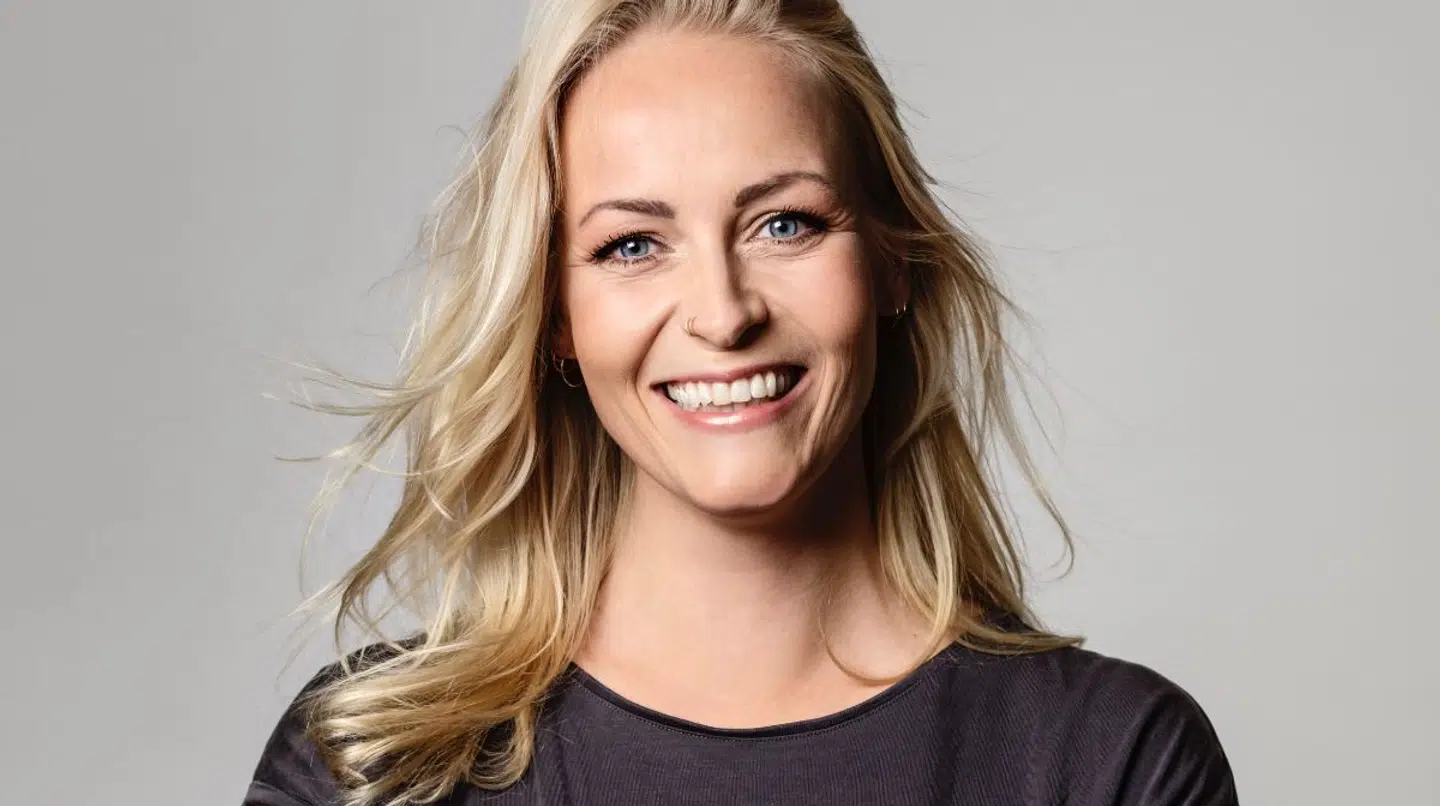 På fredag udkommer parterapeut og sexolog Amanda Lagonis bog 'At elske er ikke en følelse'. (Foto: Les Kaner)