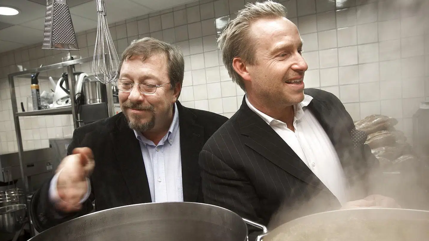 James og Adam Price har seks restauranter.