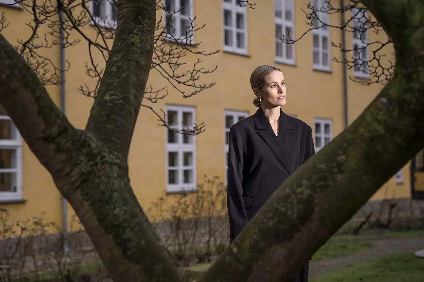 Cecilie Thorsmark, der er direktør for Copenhagen Fashion Week, har tidligere kaldt modeugerne for outdated. Derfor har hun forsøgt at gentænke Københavns modeuge, så den ikke kun handler om de nyeste trends, men også om, hvordan den svinende modebranche kan gøre det bedre.