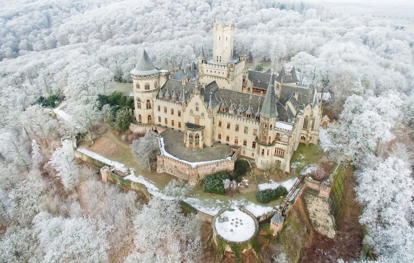 Her Marienburg Slot. Ejendommen, som prins Ernst August altså ønsker at få tilbage.