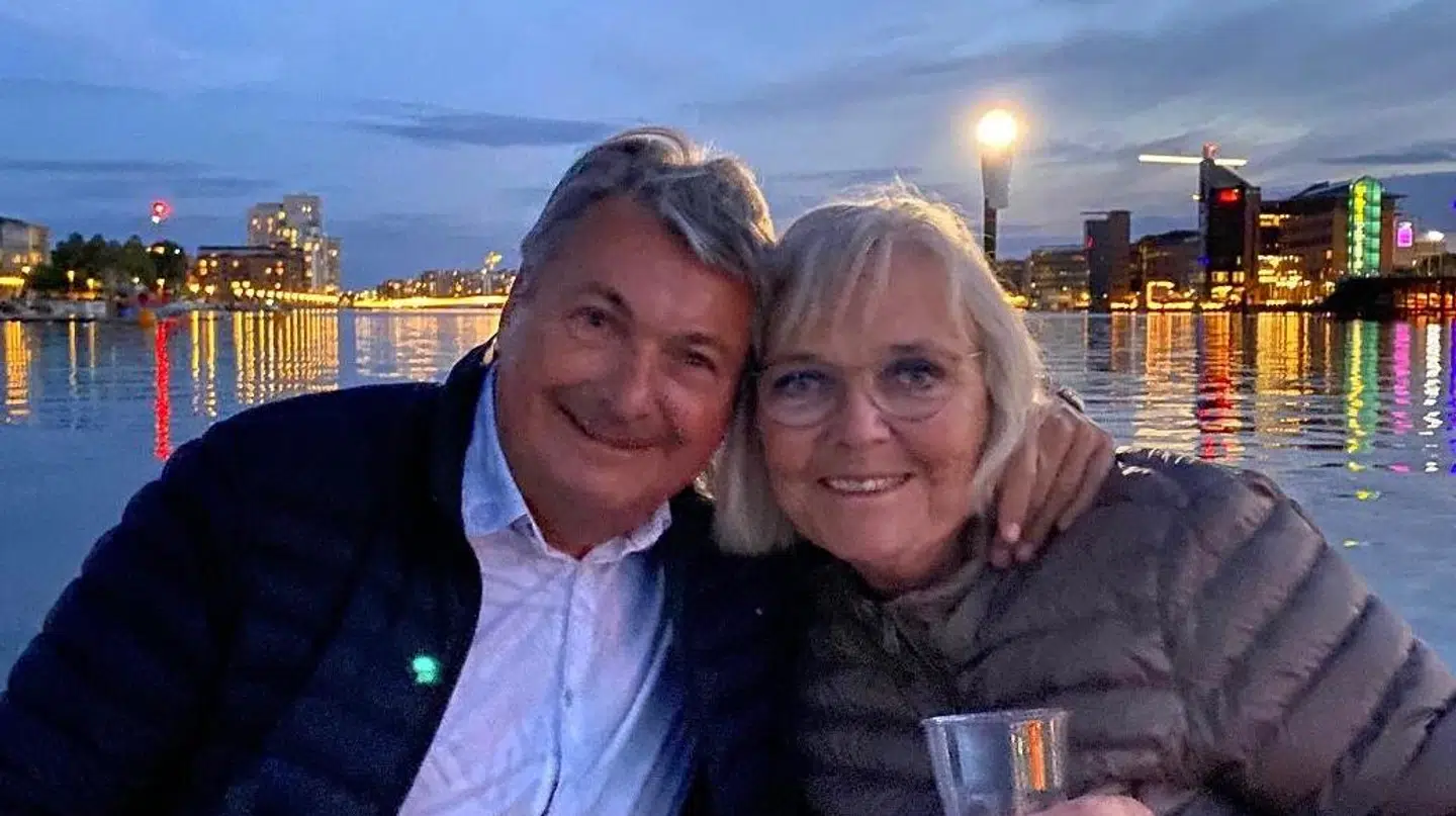 Sonja og Eigil Christensen bor i Aalborg, men har også en lejliged i København. Parret er kendt for at engagere sig dybt i velgørenhed.