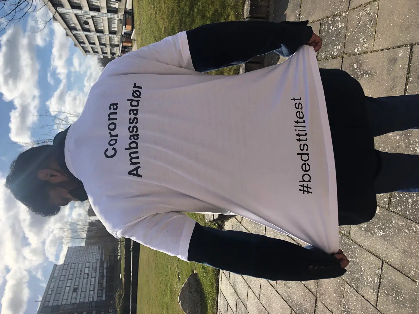 Nishan mener, at man i Vollsmose er 'bedst til test'.