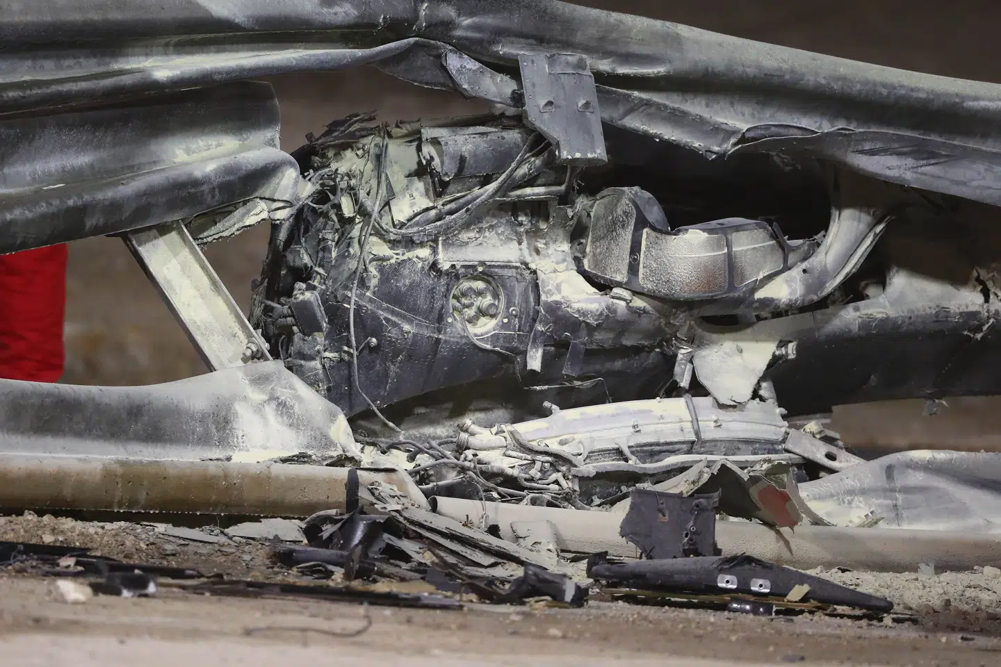 Grosjeans overlevelsescelle blev presset gennem autoværnet.
