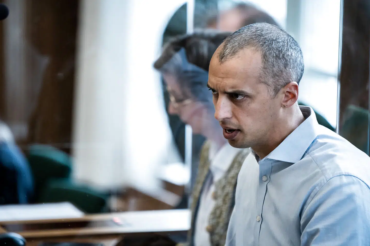 Ifølge udlændinge- og integrationsminister Mattias Tesfaye (S) er der behov for at trække en streg i sandet, så kriminelle med en fængselsstraf ikke kan få dansk statsborgerskab.