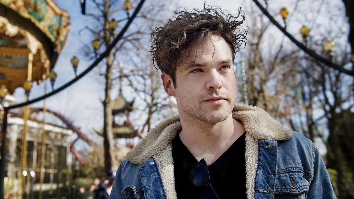 Silas Holst beklager, hvis han har overtrådt en græsne hos de mennesker, der har kritiseret ham.