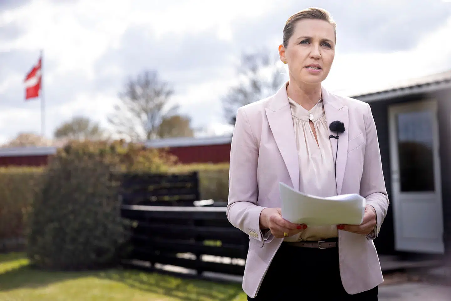 Statsminister Mette Frederiksen har 'stjålet' kolonihavesymbolikken fra Dansk Folkeparti med sin optagede 1. maj-tale.