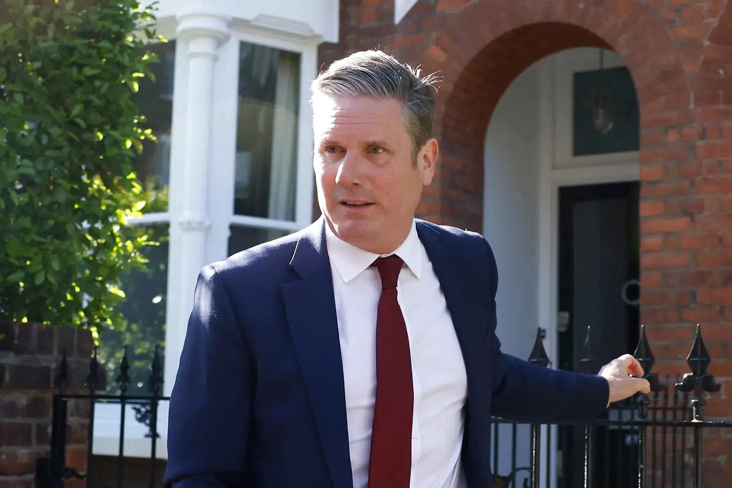 En overvældende konservativ sejr i Hartlepool ved et suppleringsvalg styrker premierminister Boris Johnson i parlamentet. Det er samtidig blevet understreget, at den nye Labour-leder, Keir Starmer (foto), er kommet dårligt fra start.