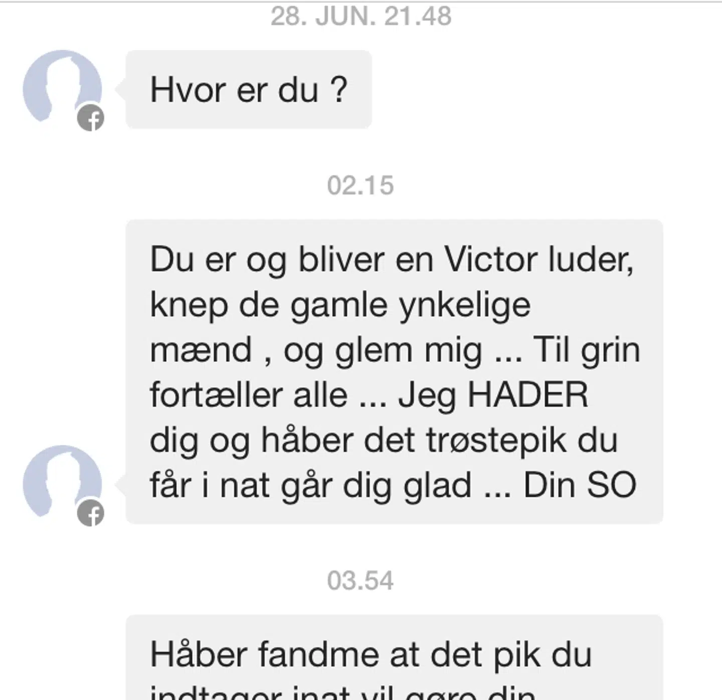 Flere uger, efter hun er gået fra ham, modtager Eydis Dali disse beskeder.