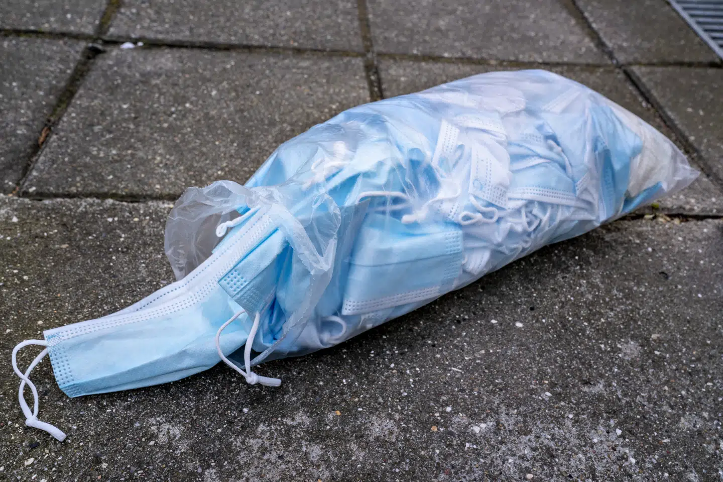 En ny meningsmåling viser, at en tredjedel af borgerne i Danmark i større eller mindre grad vil holde fast i brugen af mundbind, også når kravet om brugen af det forsvinder. (Arkivfoto). Henning Bagger/Ritzau Scanpix