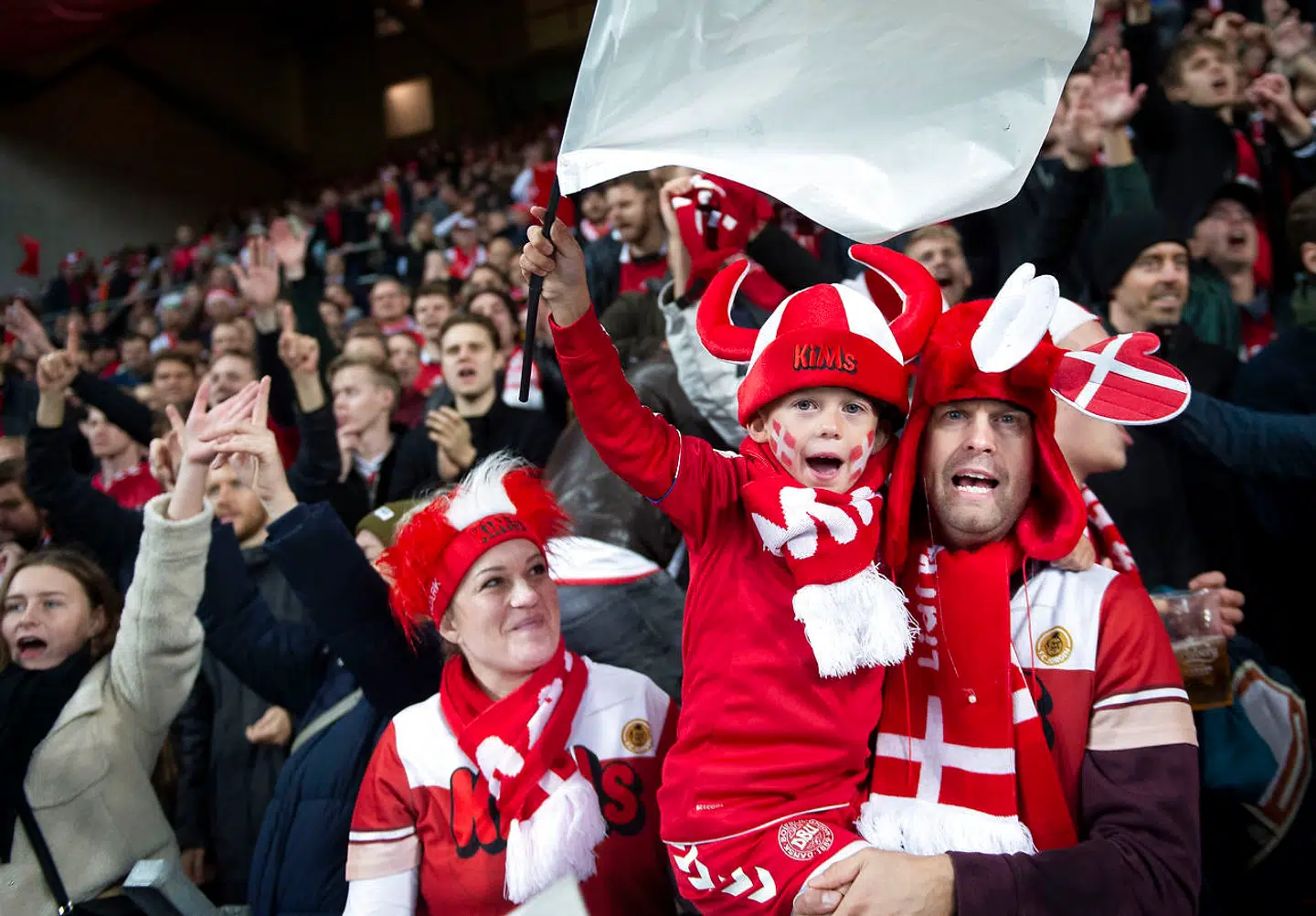 Danske fans efter EM-kvalifikationskampen mellem Danmark - Schweiz i Parken lørdag den 12. oktober 2019.. (Foto: Liselotte Sabroe/Ritzau Scanpix)