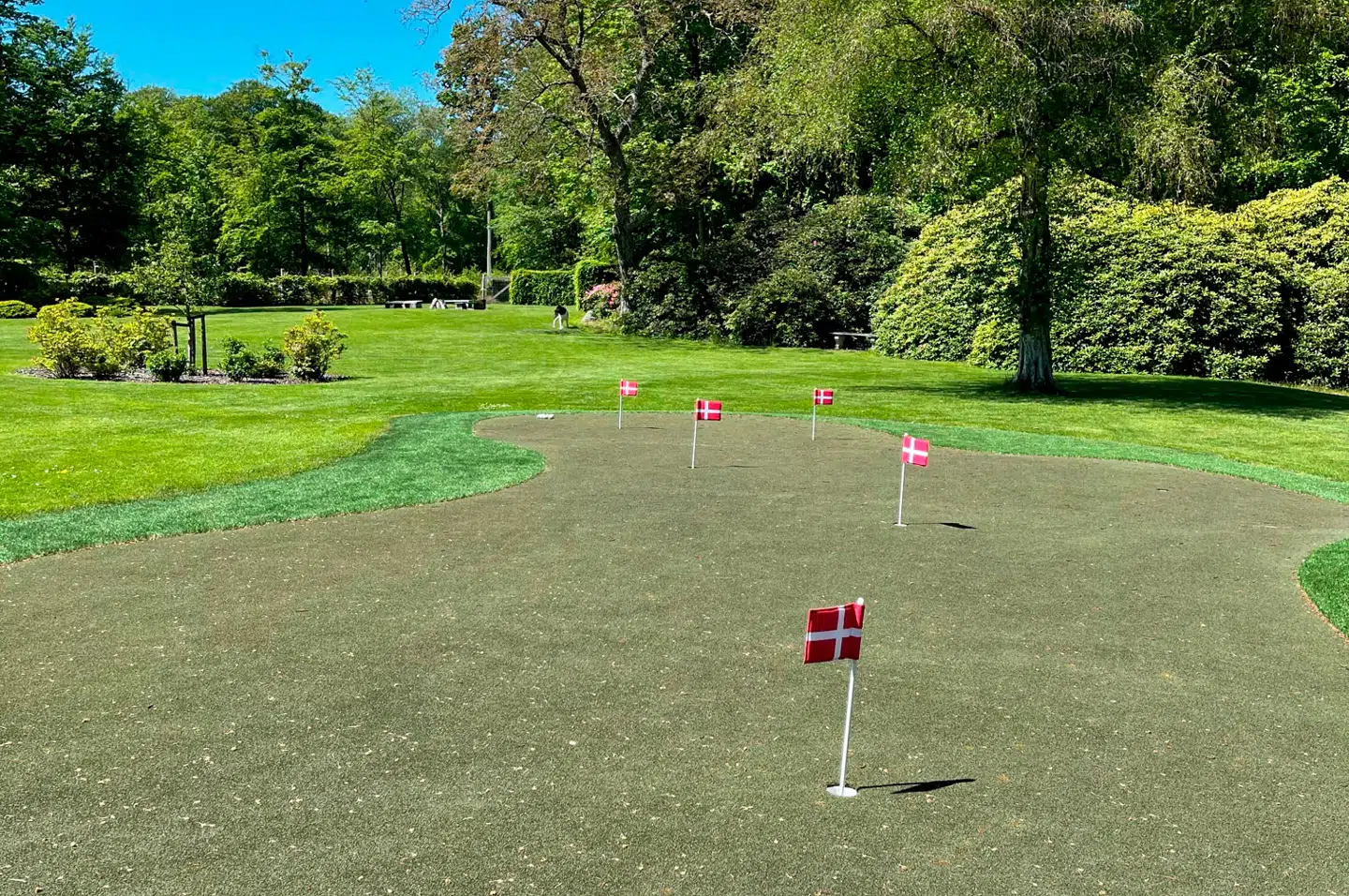 Ahrnt Clausens green.