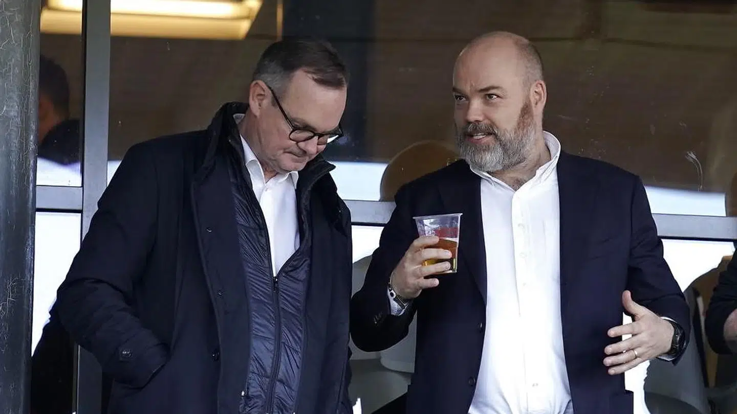 Anders Holch Povlsen i selskab med bestyrelsesformand i AGF, Lars Fournais.