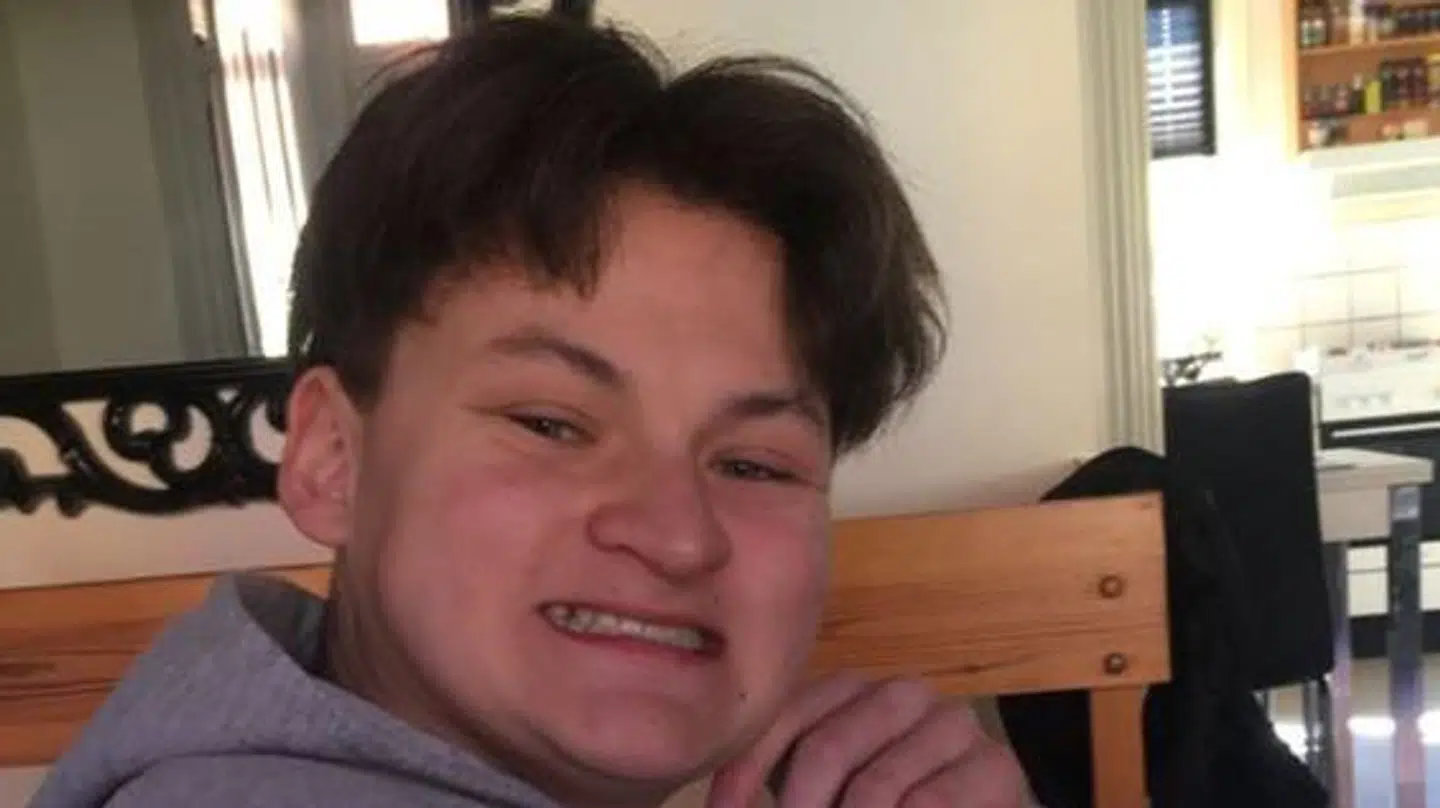 Bornholms Politi efterlyser 21-årige Nicki Aabank Gudbergsen.