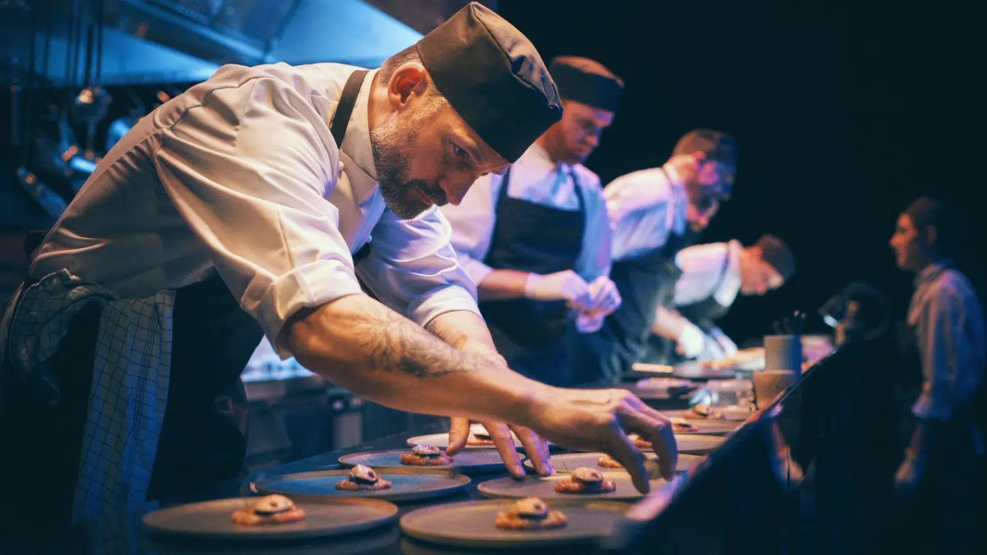 Køb rigeligt med snacks, når du ser filmen, for du bliver virkelig sulten undervejs.