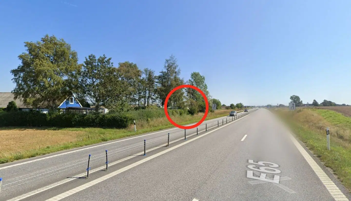 Her er flere af danskerne blevet ramt af flyvende sten eller andre objekter.