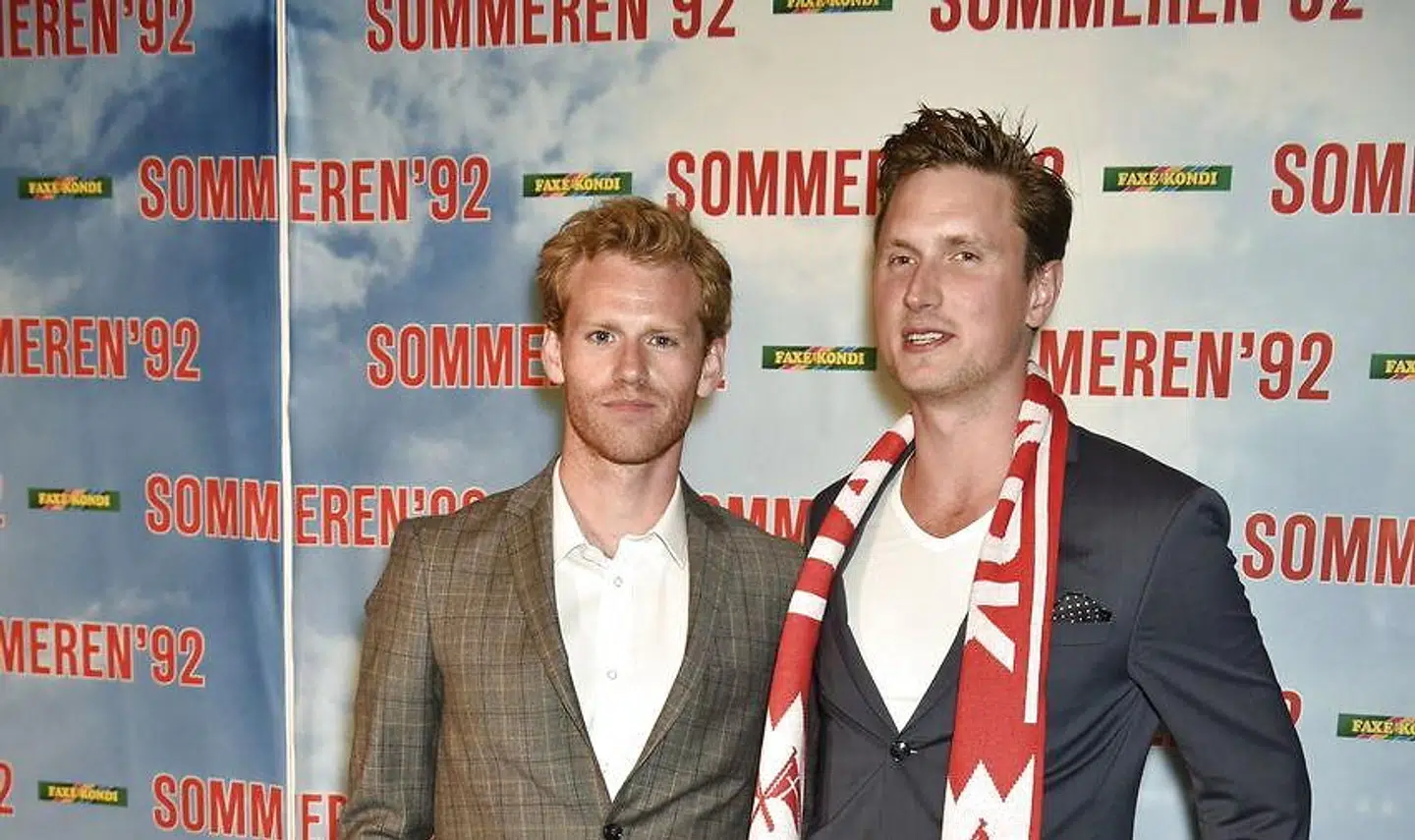 Cyron Melville (tv.) spillede Brian Laudrup i filmen 'Sommeren '92'. Her ses han med Mikkel Boe Følsgaard, der spillede Kim Vilfort. (Foto: Jens Nørgaard Larsen/Scanpix 2015)