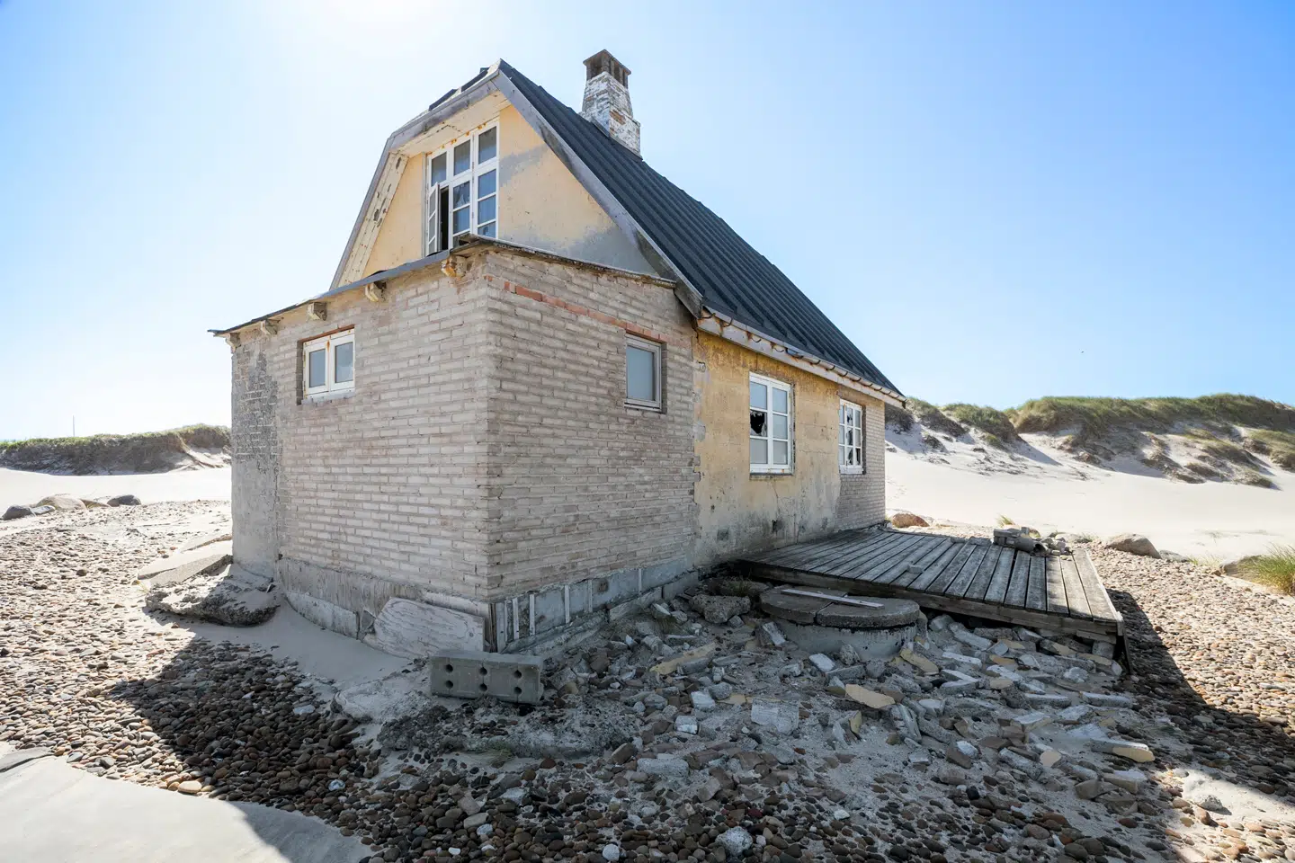 Billede fra salgsopstillingen af »Fellen« på Rævehulevej i Gl. Skagen. Huset står til 7,5 mio. kroner. Foto: EDC Ole Bo, Skagen.