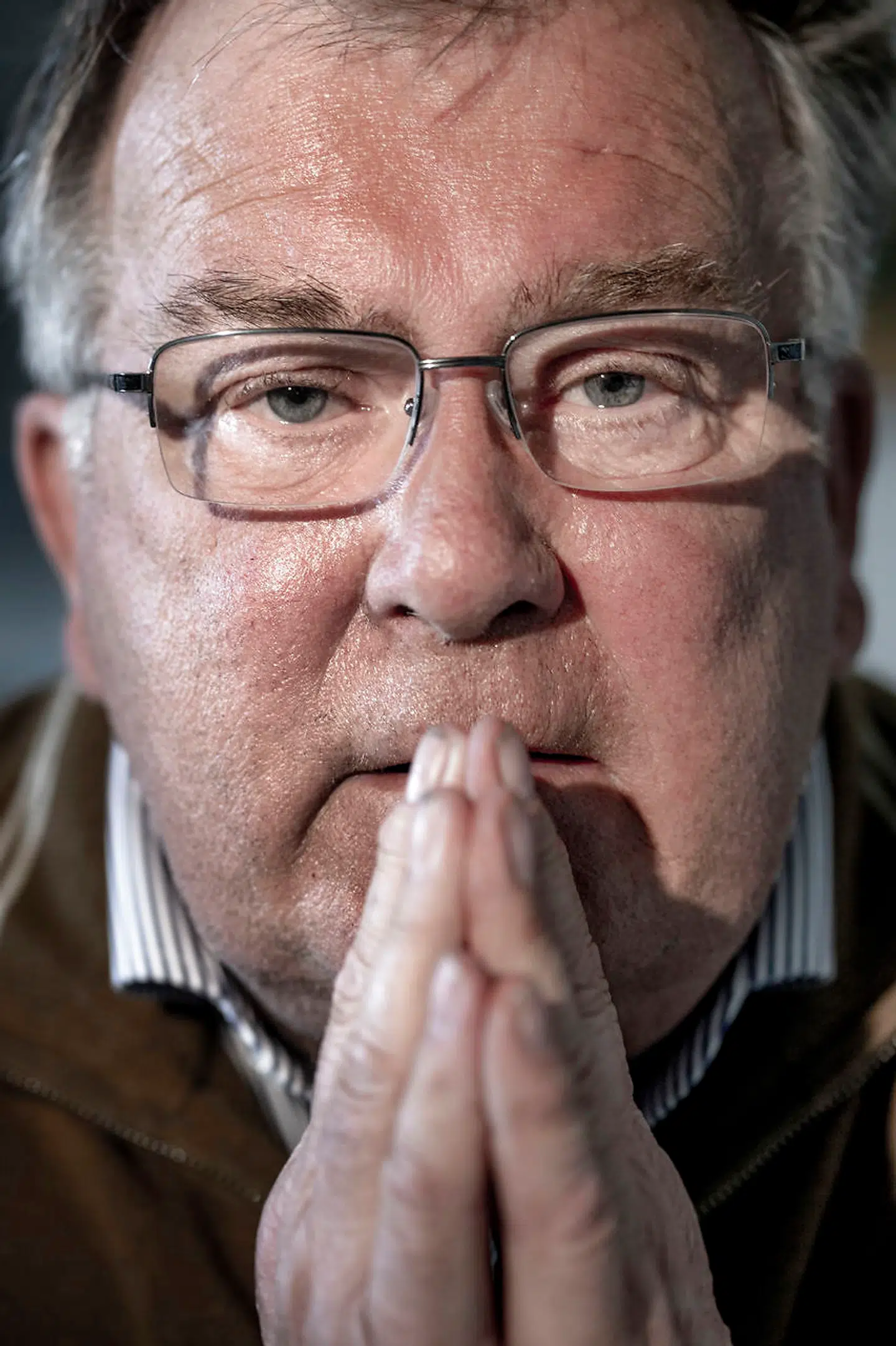 I bogen 'Modne Mænd 2' sætter Claus Hjort Frederiksen ord på sin personlige tragedie, efter hans hustru er blevet ramt af både kræft og Alzheimers. Bogen udkommer tirsdag. Foto Søren Bidstrup.