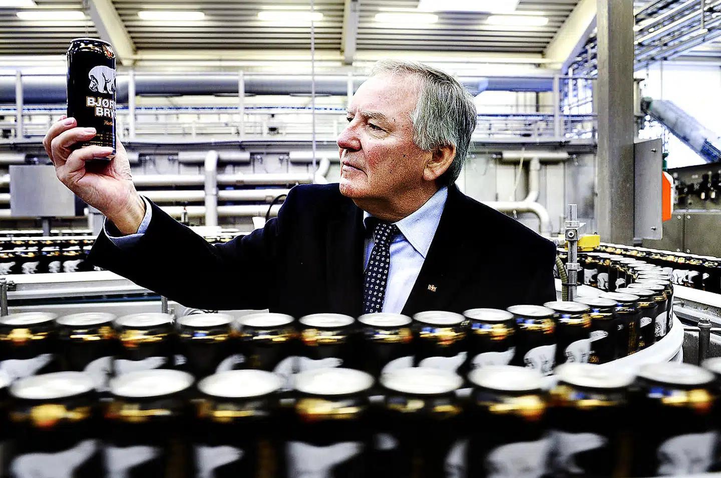 Tyske Bernd Griese blev i 1971 gift med Kirsten Harboe, som var arving til Harboe Bryggeri. Han blev ansat i virksomheden og avancerede i 1984 til direktørposten. Siden har han holdt magten over bryggeriet i et jerngreb.