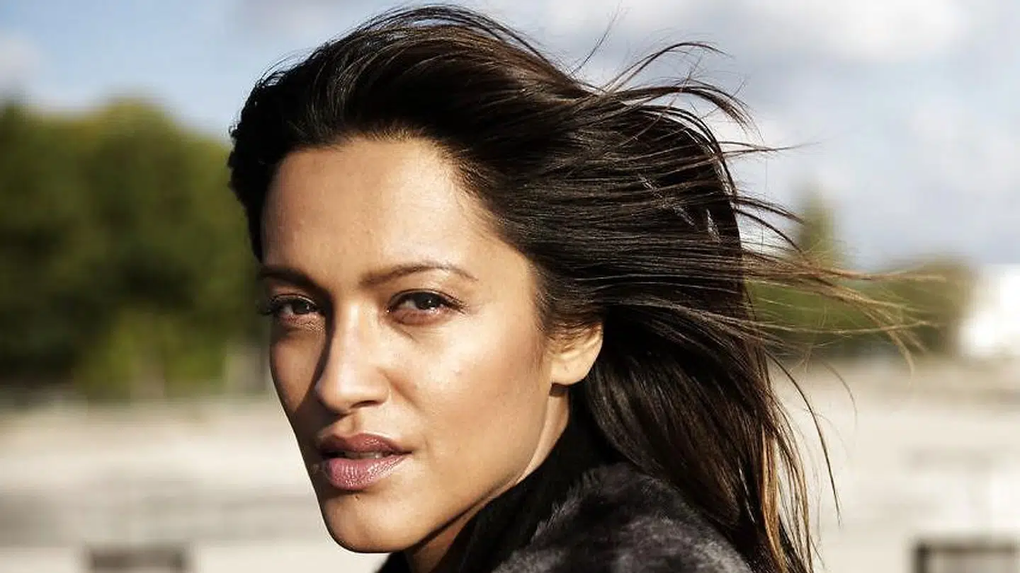 Saszeline Sørensen danner ikke par med ekskæresten Michael Dreyer - og hun er heller ikke flyttet ind hos ham, fortæller hun til B.T. Det tidligere par deler dog officielt adresse, men bor hver for sig som venner.