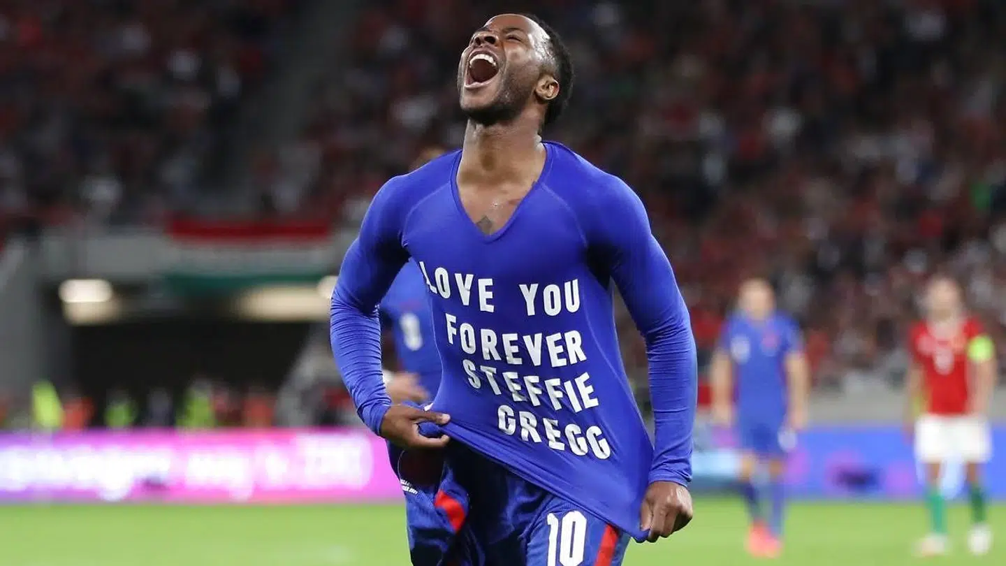 Hyldesten kom efter Sterlings scoring mod Ungarn.