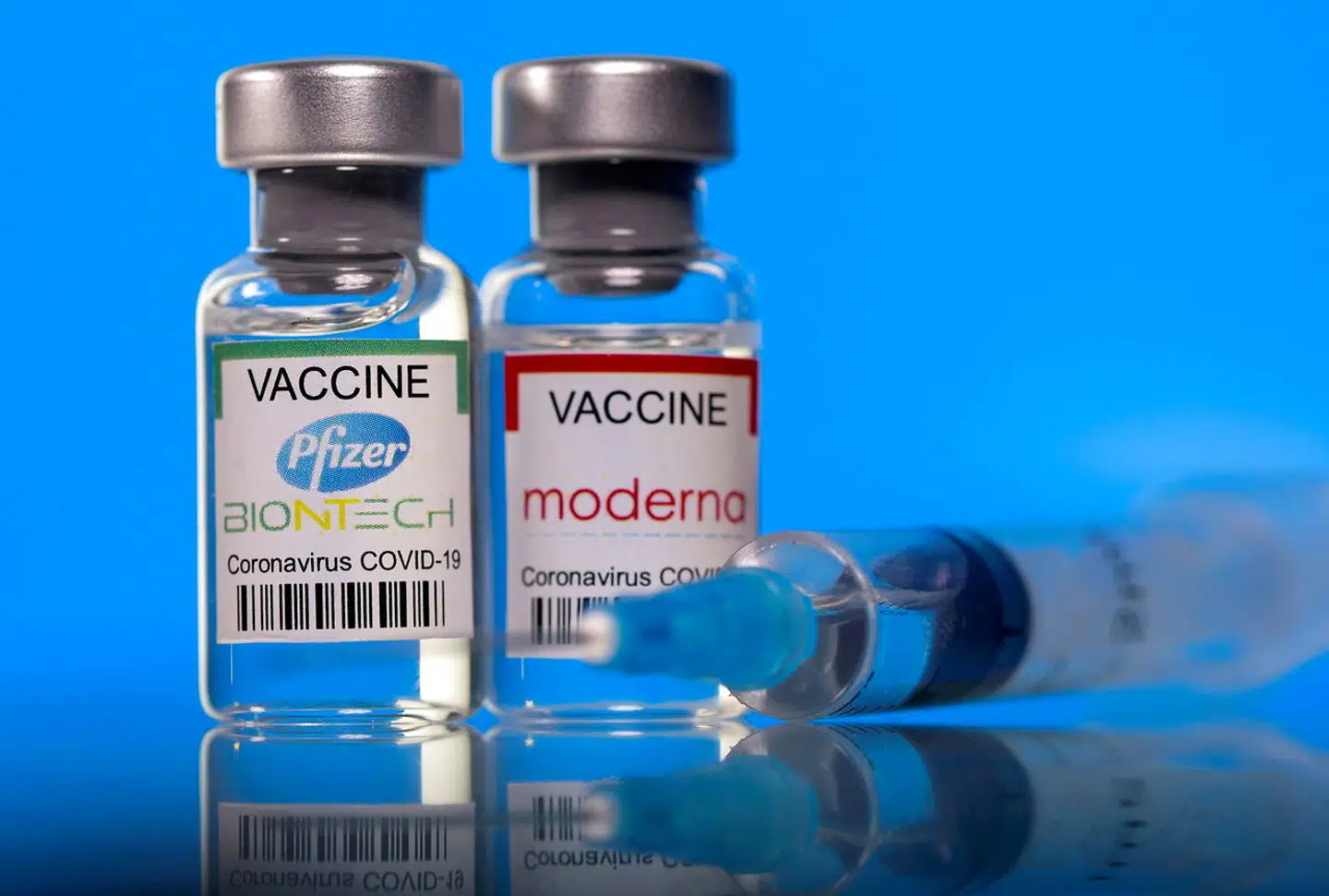 86 procent af færdigvaccinerede danskere har fået stik med vaccinen fra Pfizer/BioNTech, kun 13 procent med Modernas. Burde det have været omvendt?