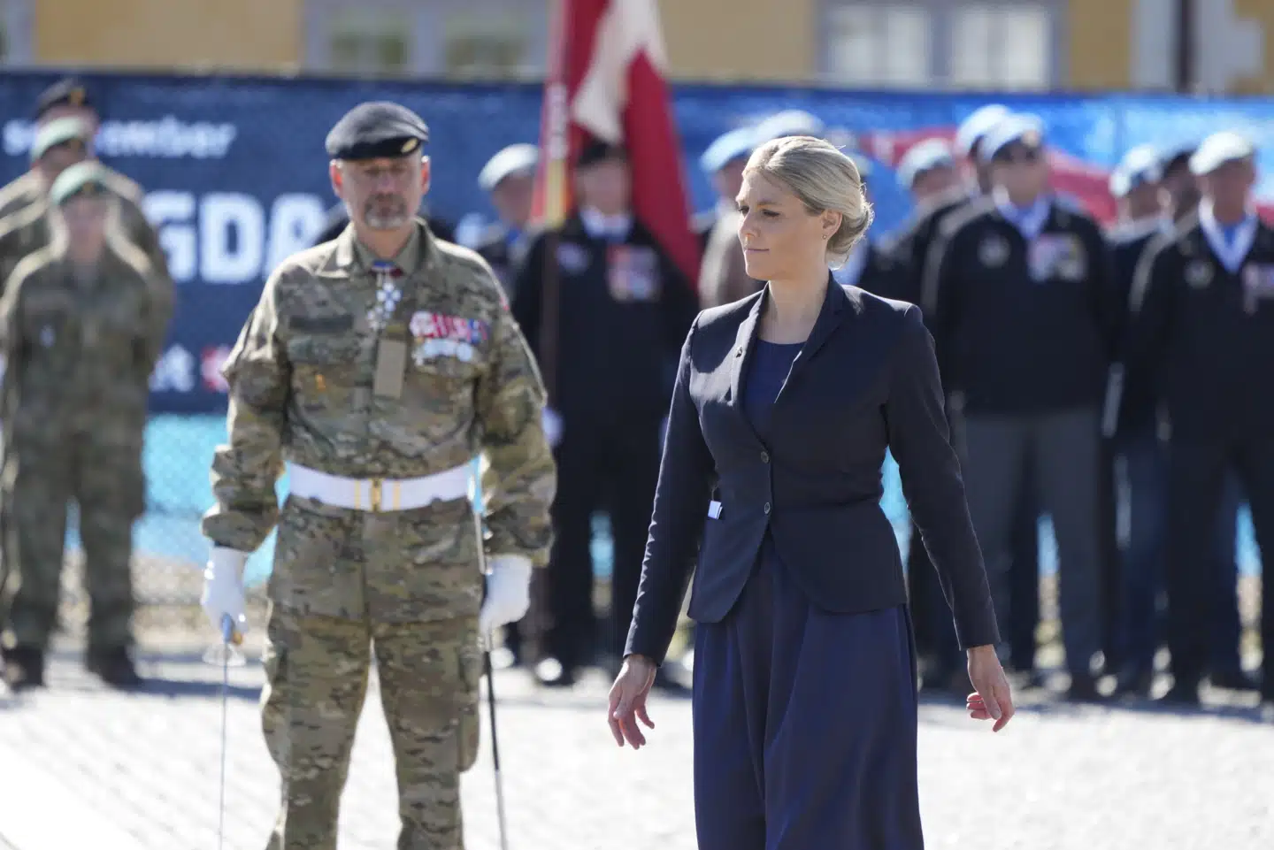 Forsvarsminister Trine Bramsen til Flagdag for Danmarks udsendte i dag med Kranselægning på Kastellet i København. Flagdagen hylder alle de kvinder og mænd som har været udsendt for Danmark i det forgangne år og tidligere.