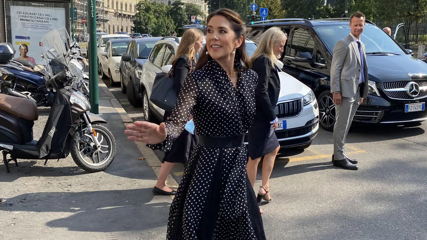 Kronprinsesse Mary besøgte onsdag eftermiddag Gabriel Showroom i Milano.