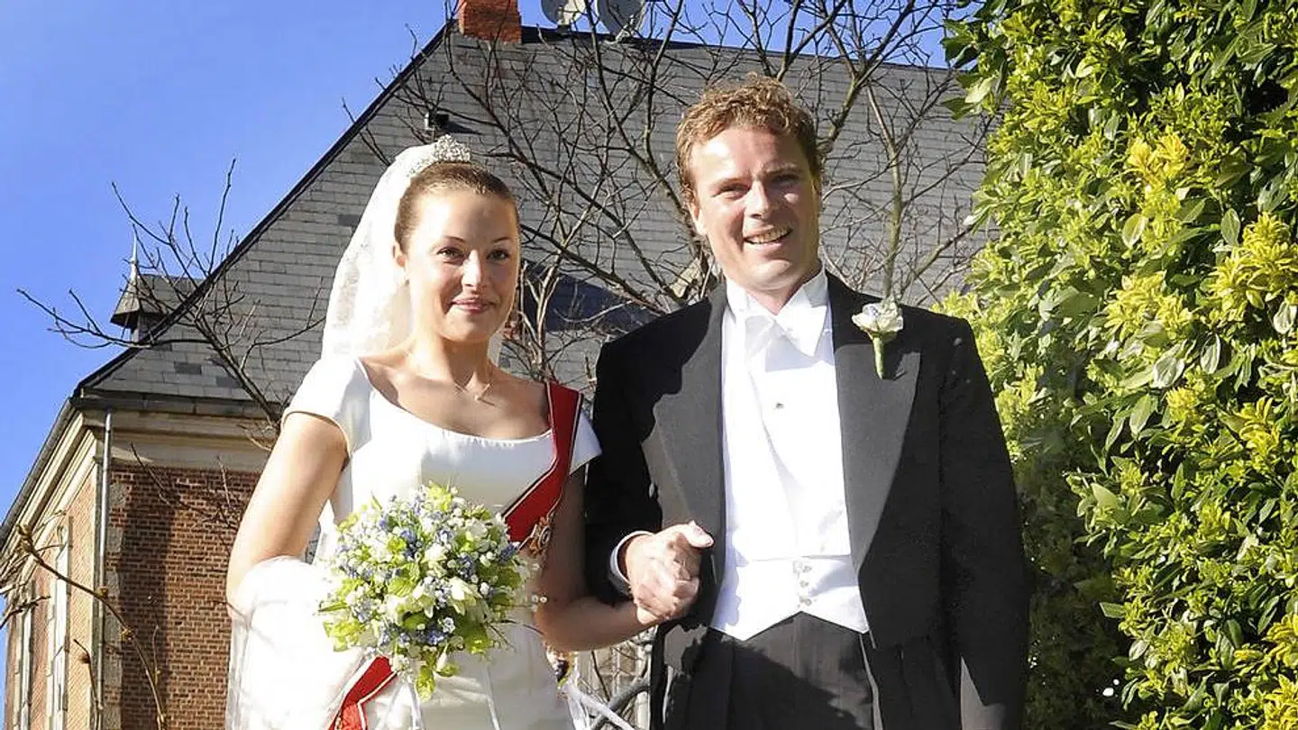 Louise Iuel Albinus og Nikolaj Albinus var flyttet ind på Valdemars Slot og havde planer om at vende slottet, der i årevis havde kæmpet med økonomien, til en god forretning. Men så langt nåede de ikke. For familiestriden fik dem til at forlade slottet og flytte til Nordsjælland.