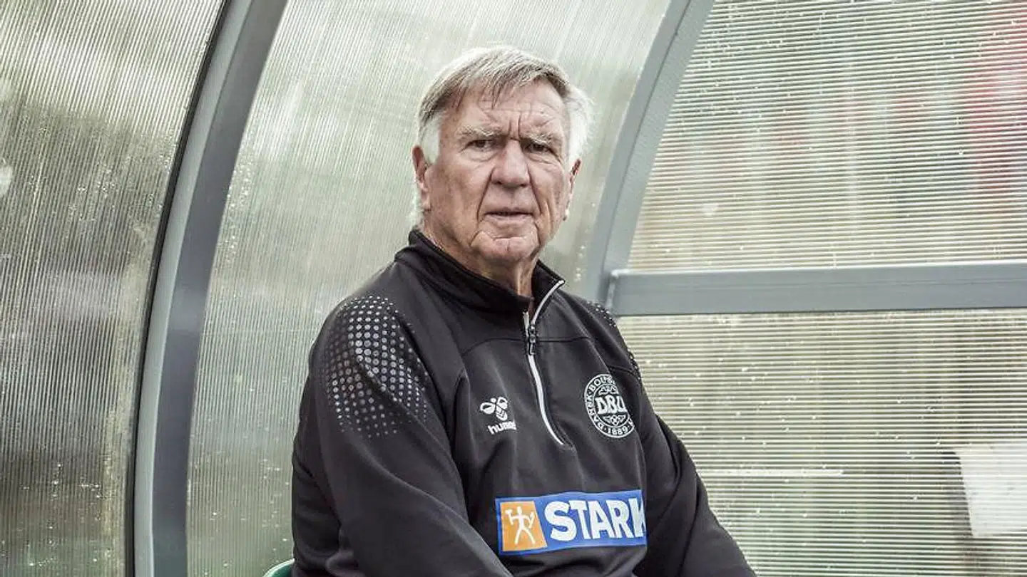 Træner Sepp Piontek sagde fredag farvel til Oldboyslandsholdet, da DBUs Oldboys Landhold mødte Fynslund Boldklubs Oldboys på Fynslund Stadion i Jordrup nær Kolding.