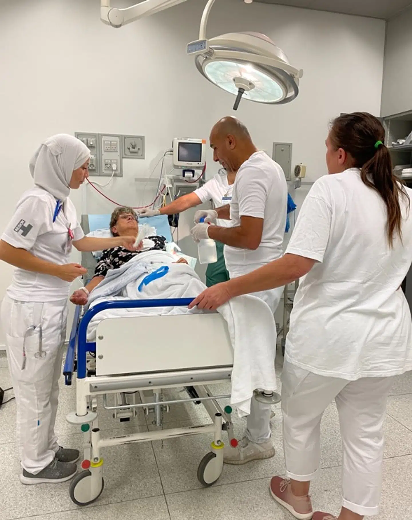 Alice på Hvidovre Hospital efter hundebiddet.