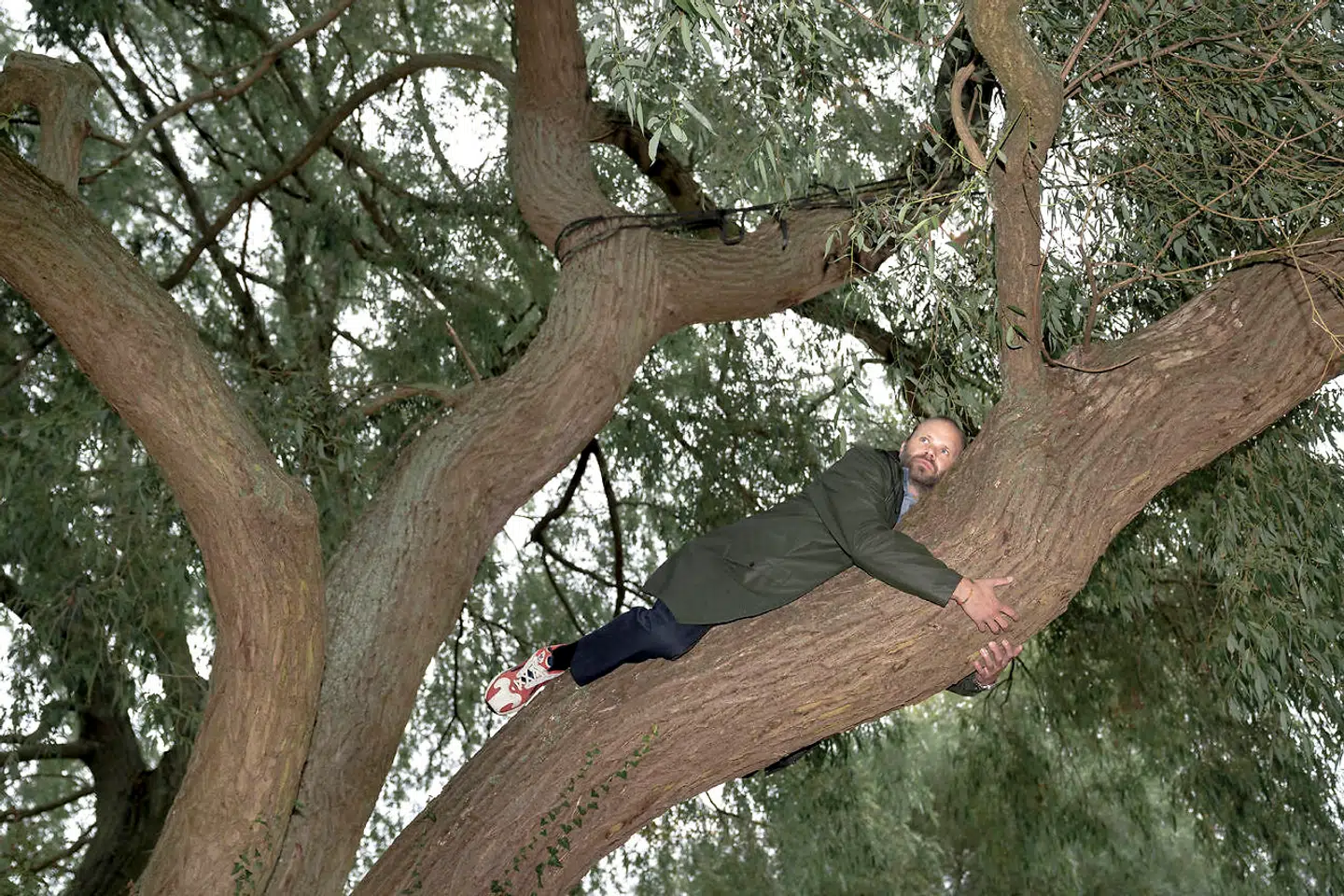 Mikkel Braginsky, manden bag podcasten »Hankøn«, har netop udgivet bogen med samme navn. Ifølge Mikkel Braginsky skal manden genfinde sin identitet. Det er der en særlig årsag til.