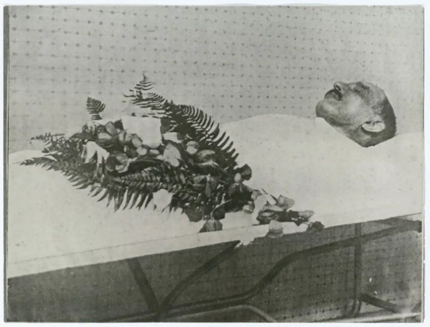 Herman Bang i lighuset i Ogden, Utah, 1912