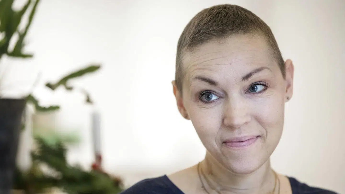 Fitnessguruen Anne Bech blev 43 år. Hun var gennem sine to års kræftforløb meget åben og meget håbefuld omkring sin binyrekræft.