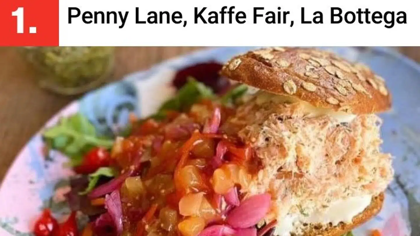Hos Penny Lane kan du blandt andet få en sandwich med tunmousse.