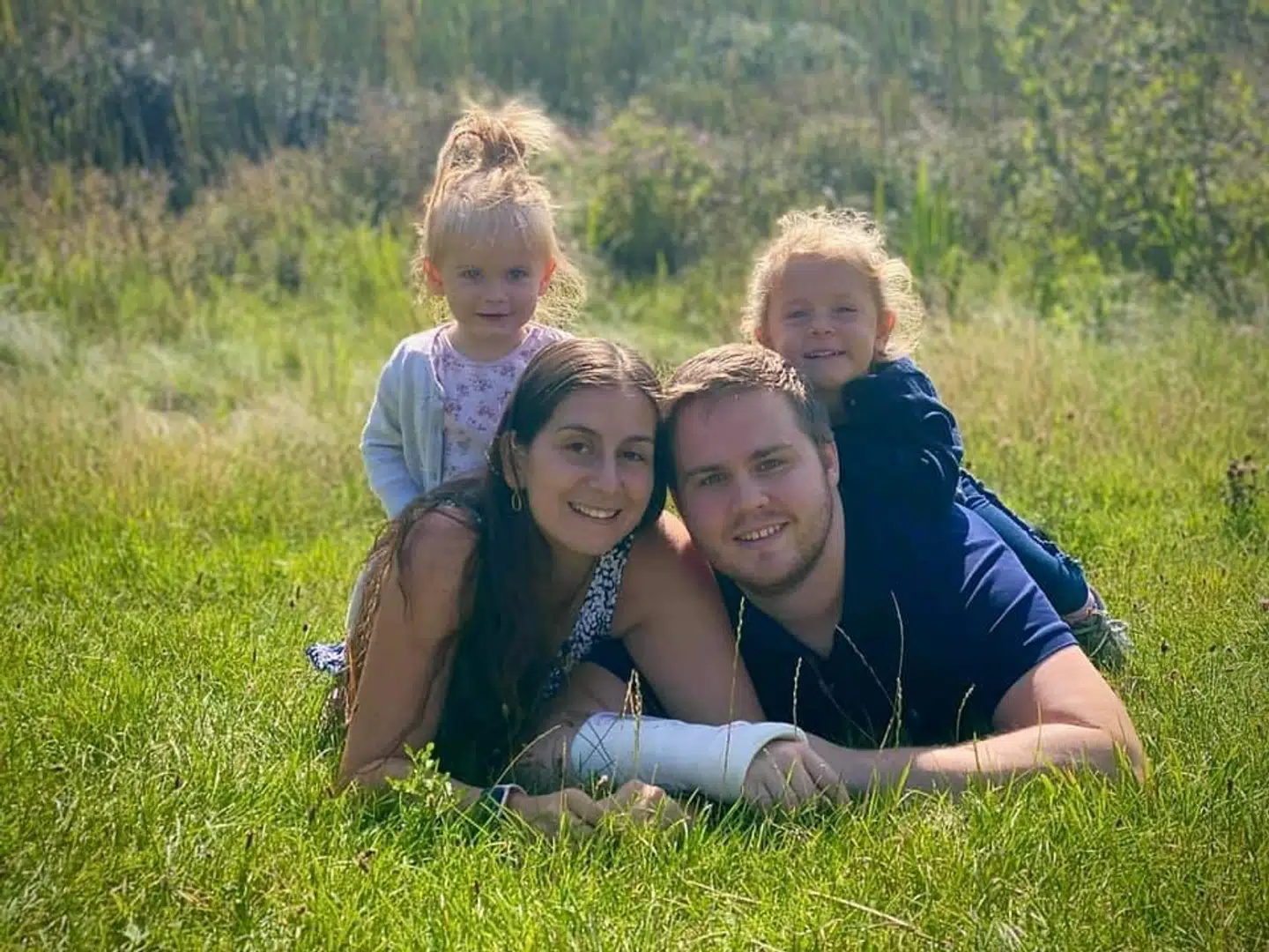 Billedet, som den lille familie tog, før Patricia skulle have fjernet sit ene bryst.