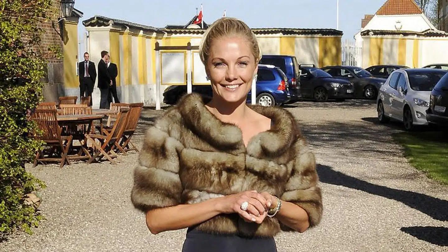 Caroline Fleming ved sin søsters bryllup på Valdemars Slot. Måske er det snart slut med at holde flere fester på det historiske slot.
