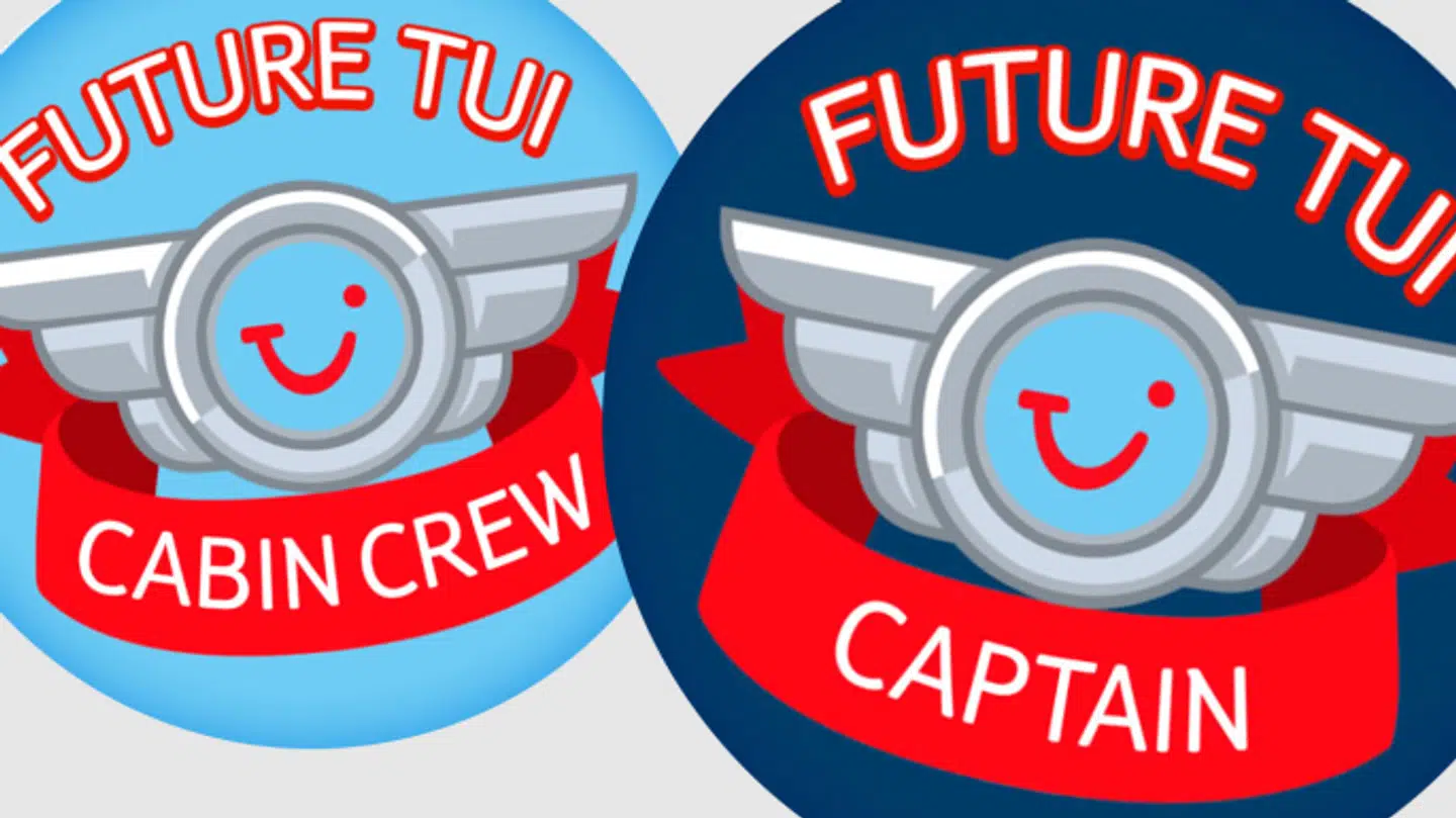 Det er disse klistermærker, der får flere til at beskylde TUI for sexisme.