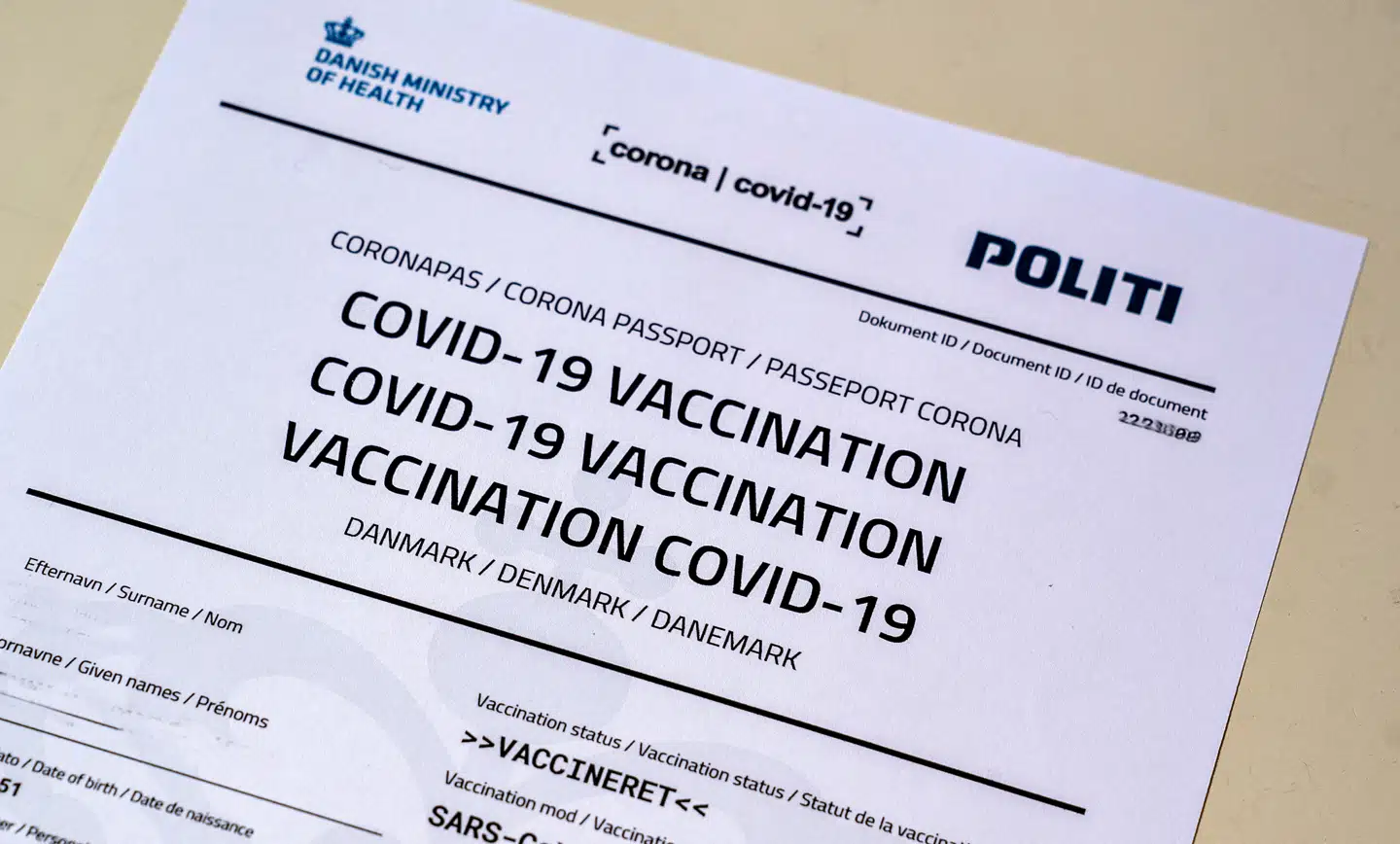 »Hvis du ikke vil efterkomme et pålæg om at fremvise coronapas eller ikke vil lade dig teste, kan det få ansættelsesretlige konsekvenser,« fremgår det af en besked fra Region Hovedstaden (Arkivfoto).