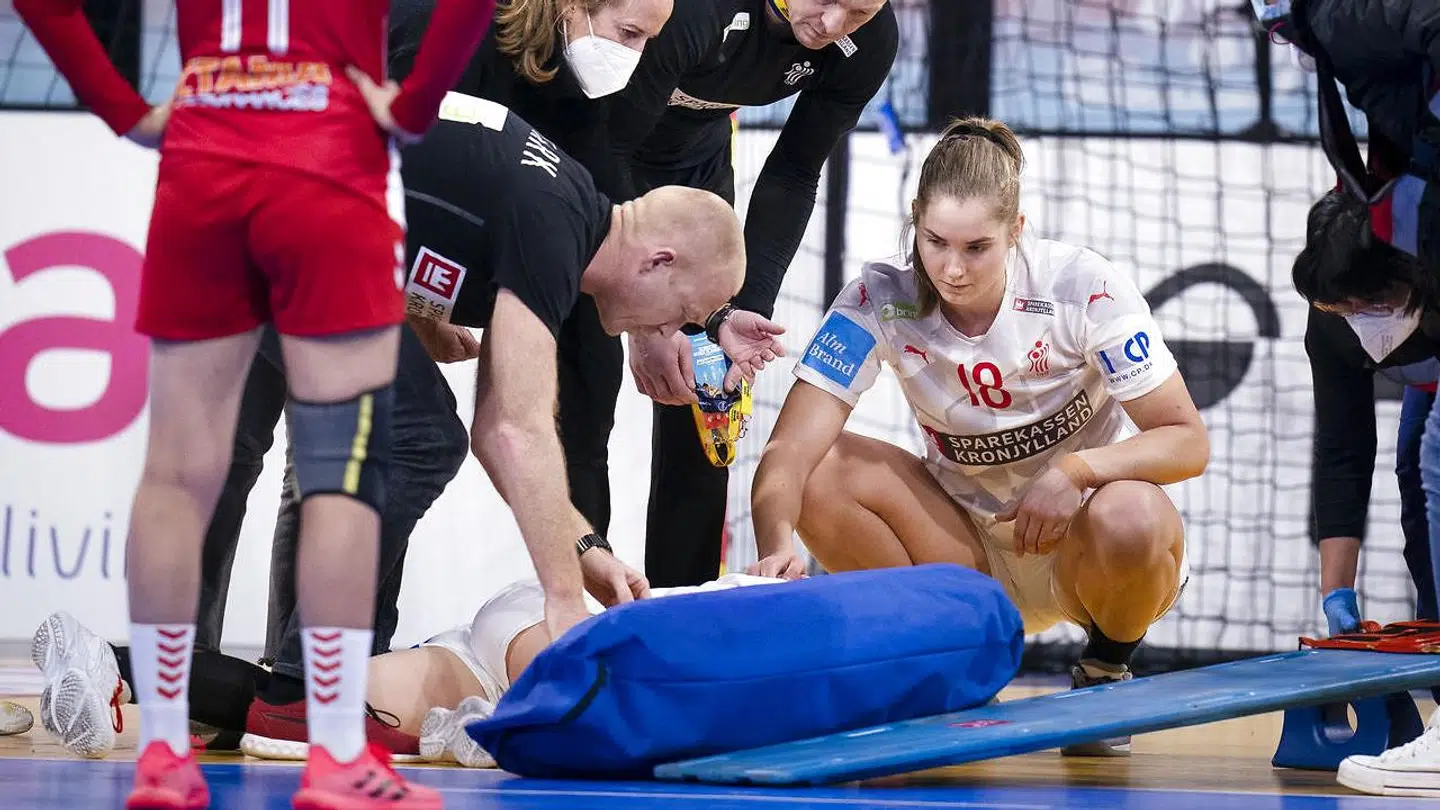 Mia Rej blev skadet under kampen mod Tunesien.