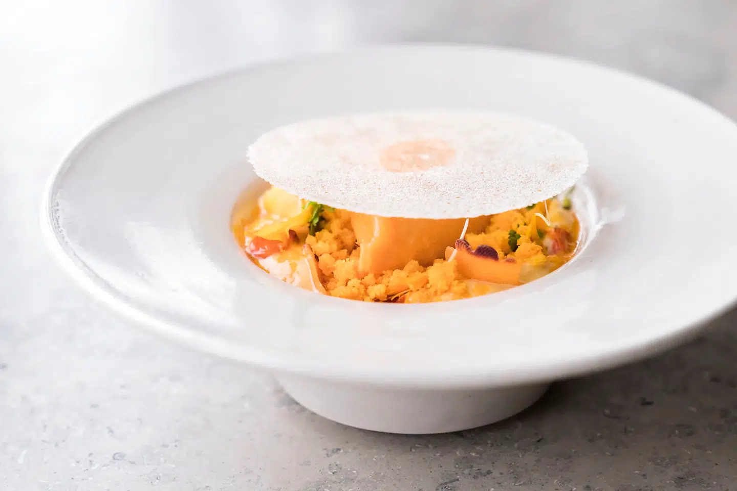 Restaurant Studio i The Standard. Havnegade 44, 1058 København K. Gulerod med havtorn.