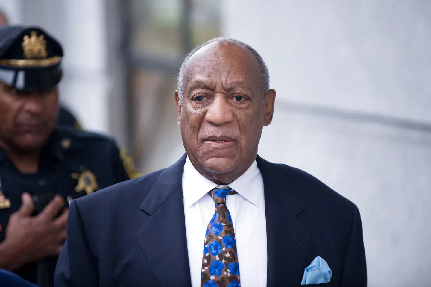 Før var Bill Cosby verdens mest folkekære tv-komiker. Nu skal han dømt voldtægtsforbryder.